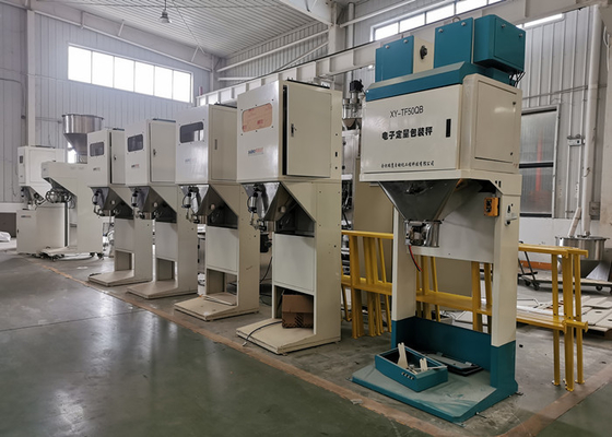 Plastik Renkli Masterbatch İçin Servo Motorlu Granül Dolum Paketleme Makinesi